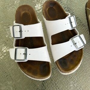 Birkenstock, Arizona size 38.
